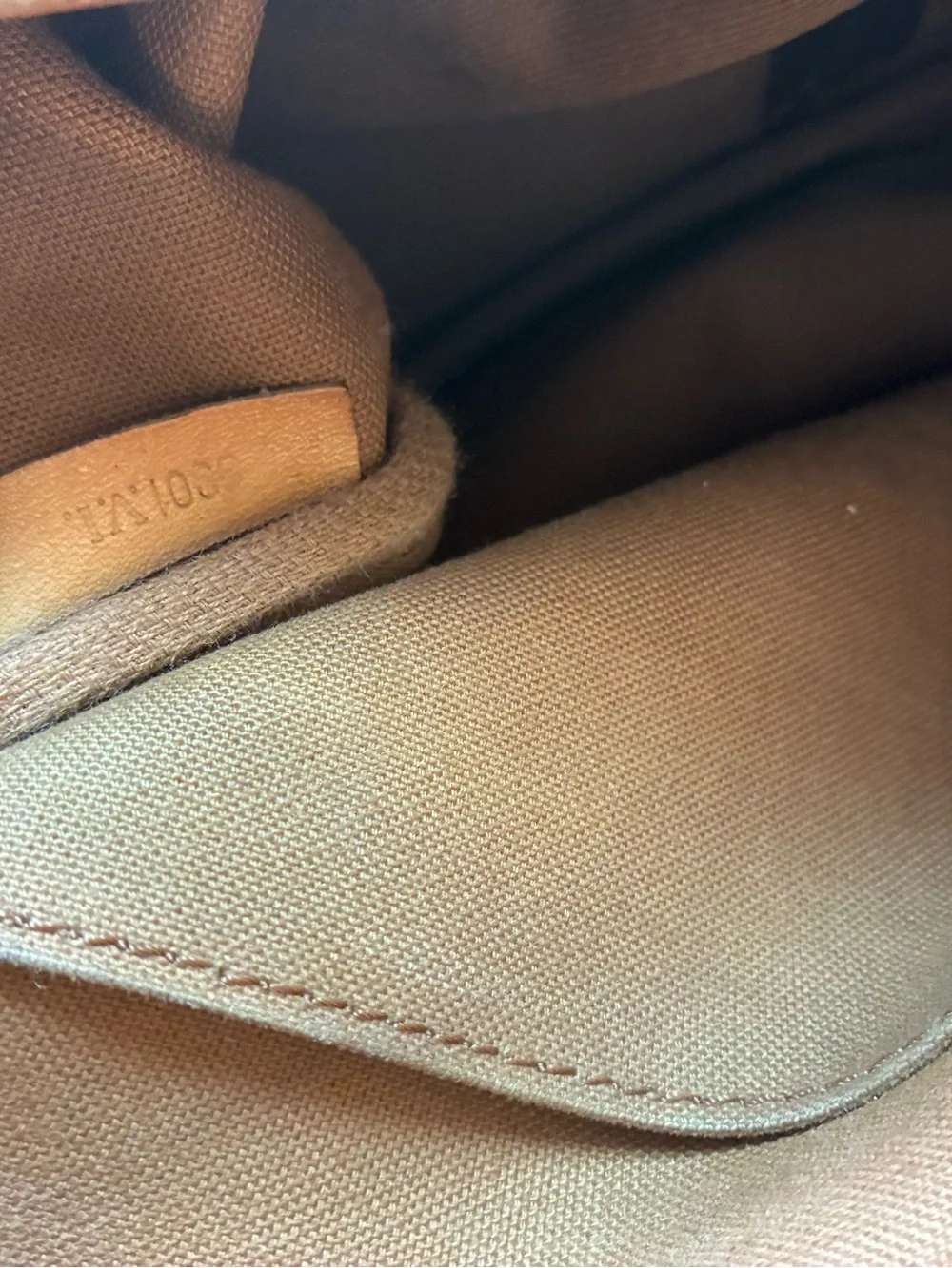 Louis Vuitton Monogram Canvas Messenger Bag in Brown